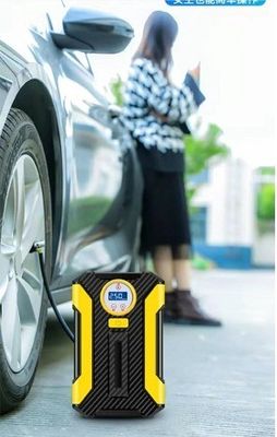 この見事で強力な車の空気圧縮機で 早く道路を走れ
